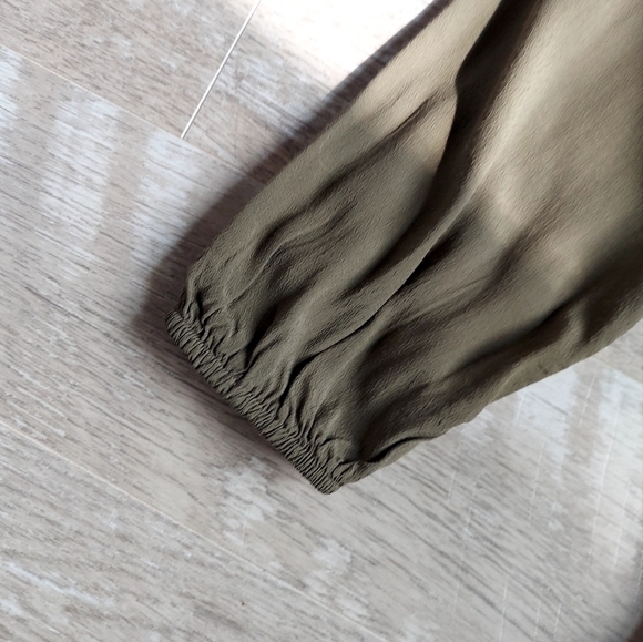 GAP Ruffled Mini Dress - Picture 9 of 14